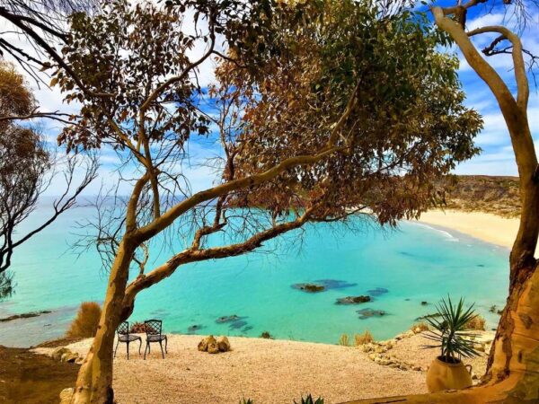 Luxury accommodation at Cliff House Kangaroo Island | beach front views